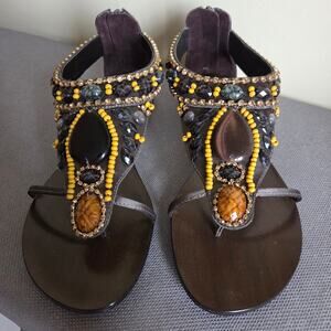 NWOT Gunmetal Tonya 38 (7-7.5) Gladiator Flat Thong Sandals Zipper Beads Stones